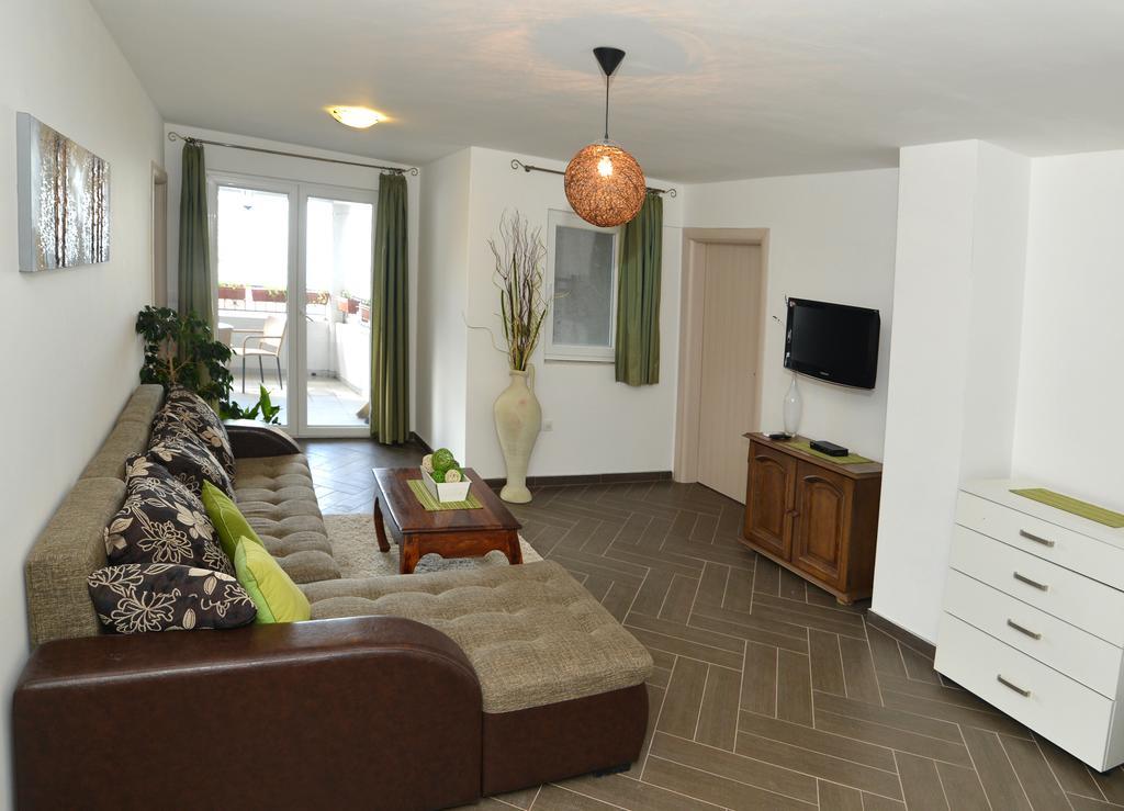 Apartments Kuljace Sveti Stefan Ngoại thất bức ảnh