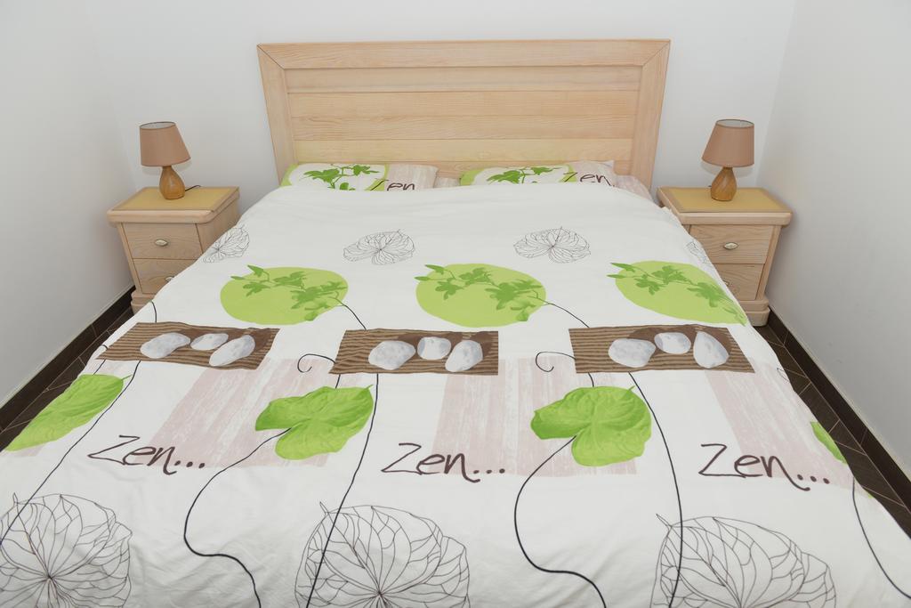 Apartments Kuljace Sveti Stefan Ngoại thất bức ảnh