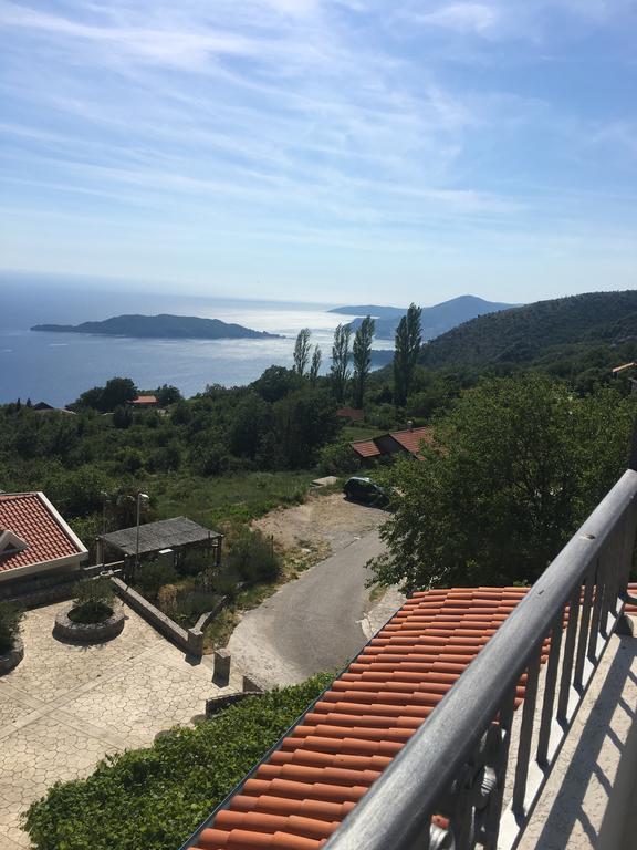 Apartments Kuljace Sveti Stefan Ngoại thất bức ảnh