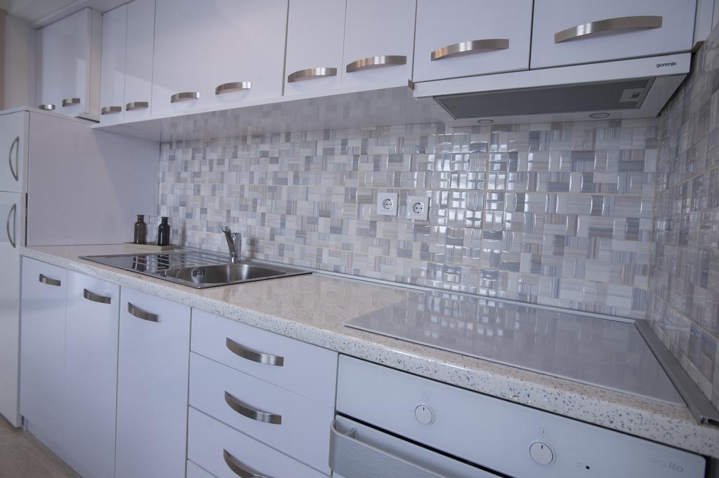 Apartments Kuljace Sveti Stefan Ngoại thất bức ảnh