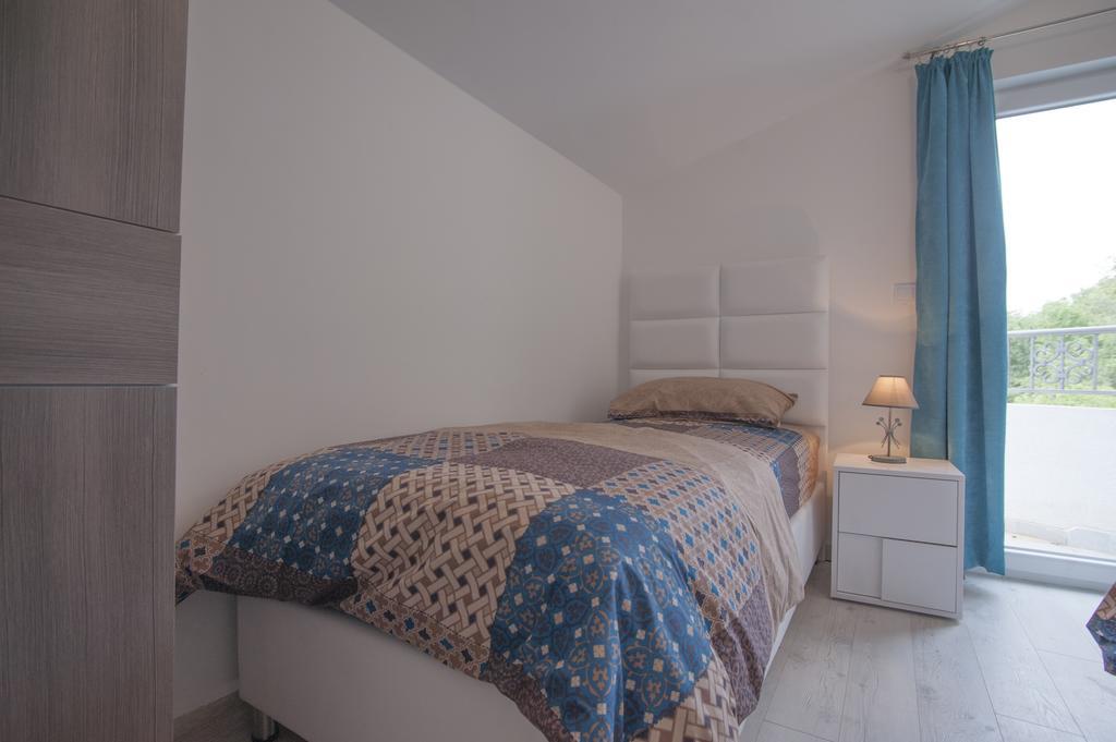 Apartments Kuljace Sveti Stefan Ngoại thất bức ảnh