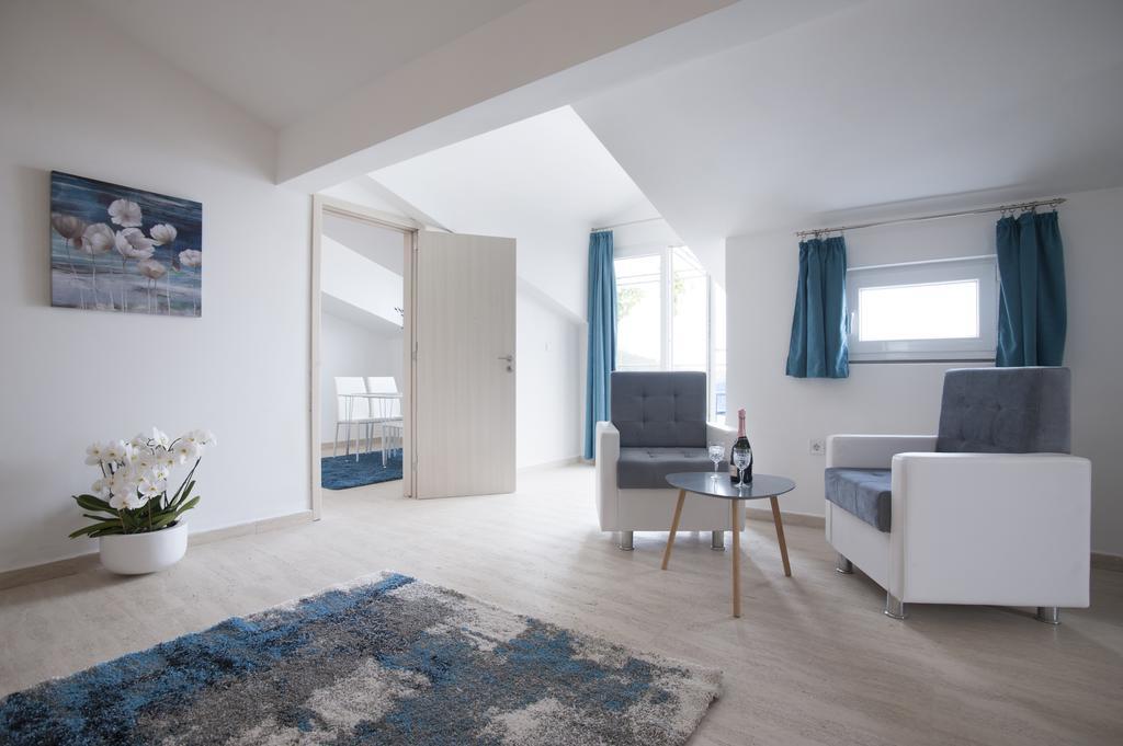Apartments Kuljace Sveti Stefan Ngoại thất bức ảnh