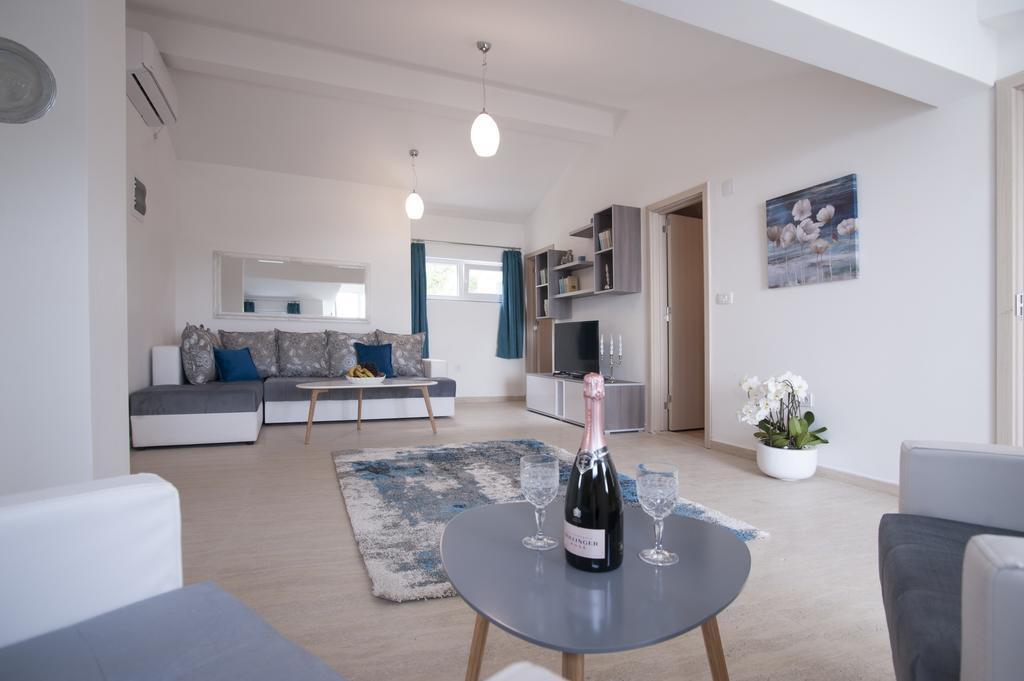 Apartments Kuljace Sveti Stefan Ngoại thất bức ảnh